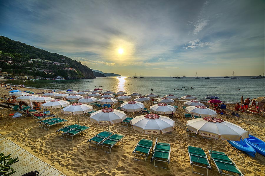 Hotel Casa Rosa all'Isola d'Elba sulla spiaggia della Biodola